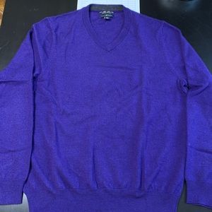 Club Room V-neck sweater, S size